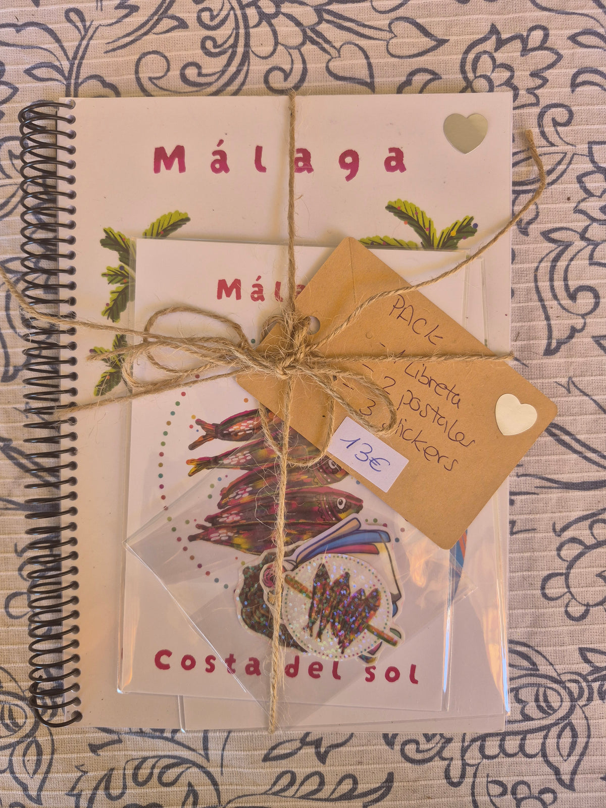 Pack libreta Gato espetero + 2 postales A6 + pegatinas