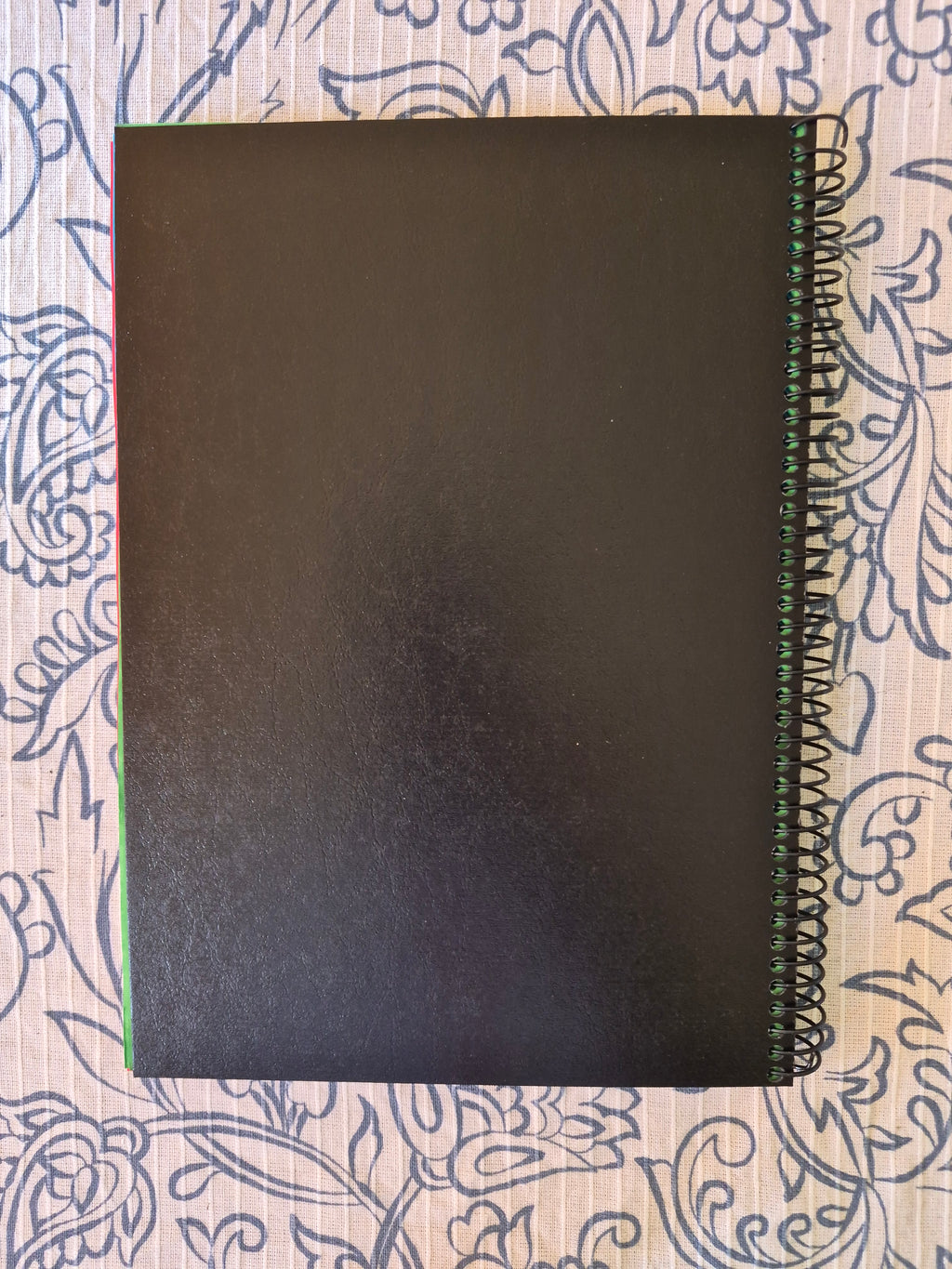 Libreta de colores. Cafetera de colores